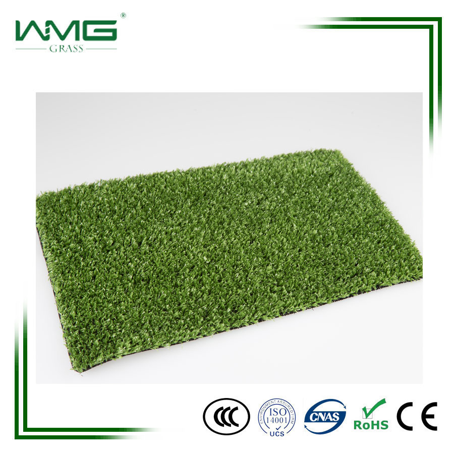 Laying 10mm artificial grass